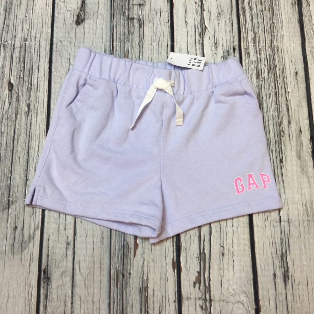 Gap Girls 2 3 4 5 T Shirt & Purple Shorts Outfit - Picture 3 of 5